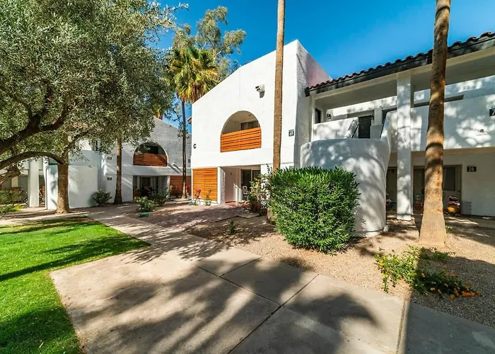 78- Modern Desert Paradise Heated Pool Holiday home Casa Grande